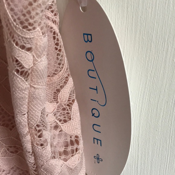 Women’s top - Picture 3 of 3